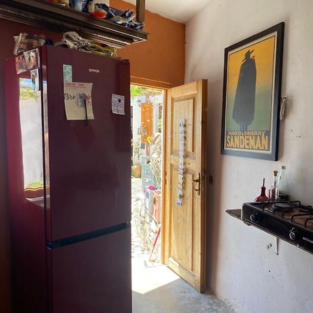 Shotgun Hostel & Guesthouse Vuno 외부 사진